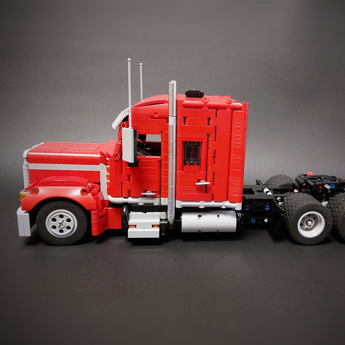 MOC - 100795 Technologie American Heavy Duty Truck Klemmbausteine - LesDiy - Klemmbausteine