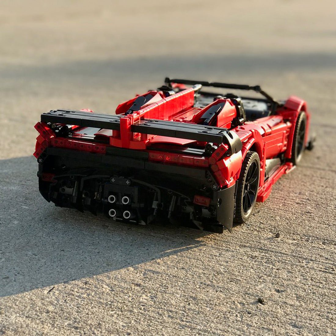 MOC - 10559 Lamborghini Veneno Roadster – 50. Jubiläum Klemmbausteine - LesDiyLesDiy