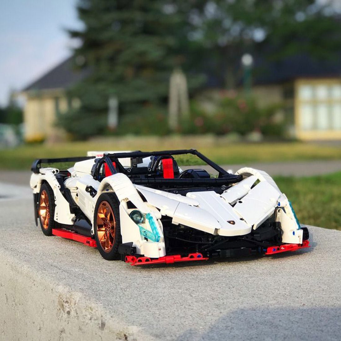 MOC - 10574 Lamborghini Veneno Roadster – Pirelli - Edition zum 50 - jährigen Jubiläum Klemmbausteine - LesDiyLesDiy