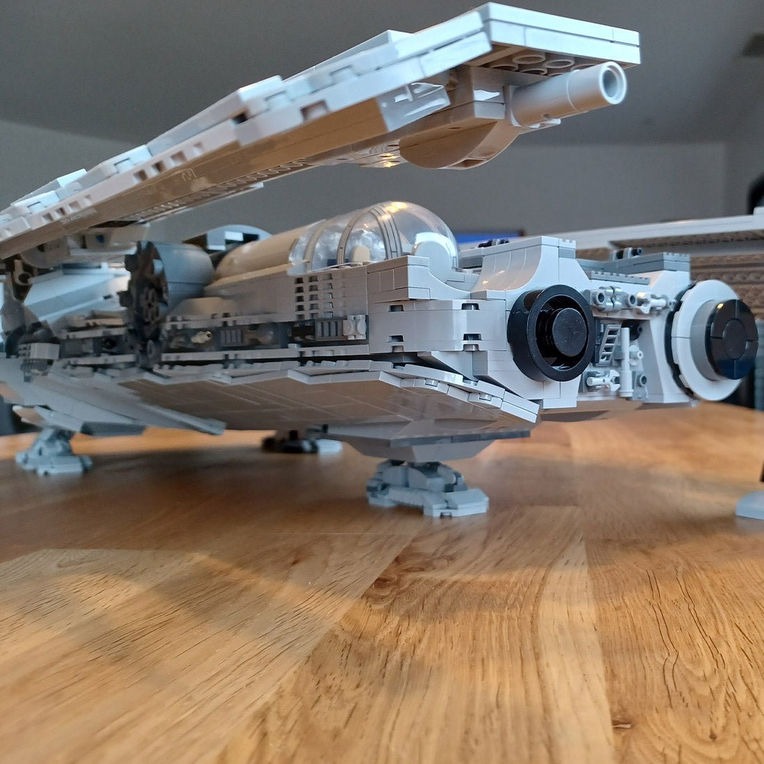 MOC - 137520 FONDOR HAULCRAFT UCS Klemmbausteine - LesDiyLesDiy