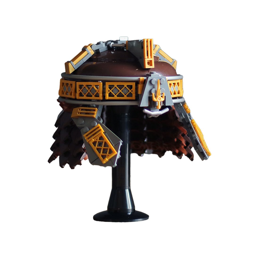 MOC - 140506 Gimli's Helmet klemmbausteine - LesDiyLesDiy