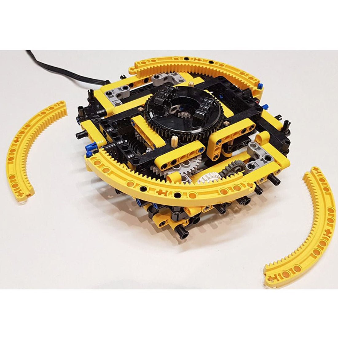 MOC - 22252 Technic Motorised Display Turntable Klemmbausteine - LesDiyLesDiy