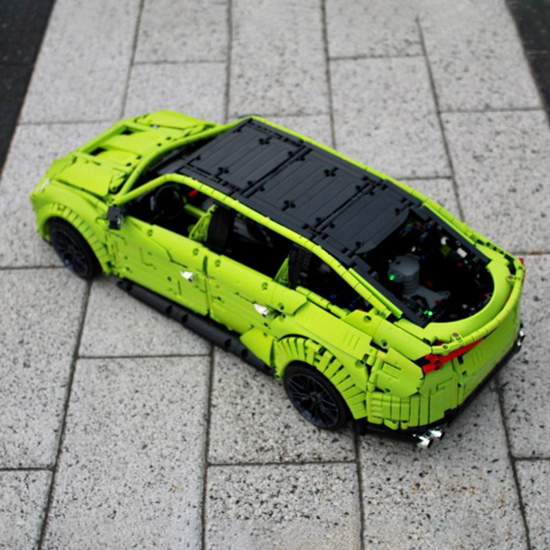 MOC - 96212 Lamborghini Urus Klemmbausteine - LesDiyLesDiy